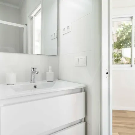 Functional And Sunny Apartment Near La Union By Rems Malaga Exterior photo